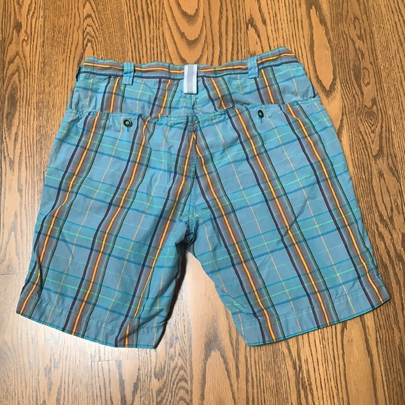Robert Graham Men’s Blue Striped Shorts - Picture 2 of 9